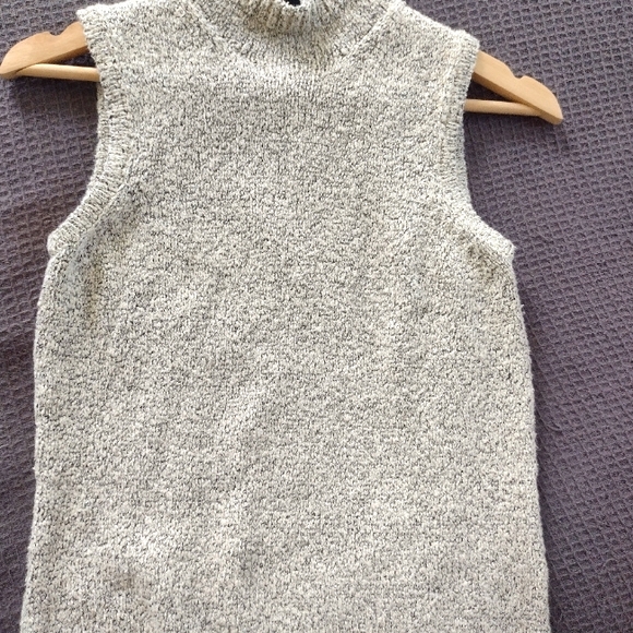 Ann Taylor Sweater Shell - Picture 7 of 7